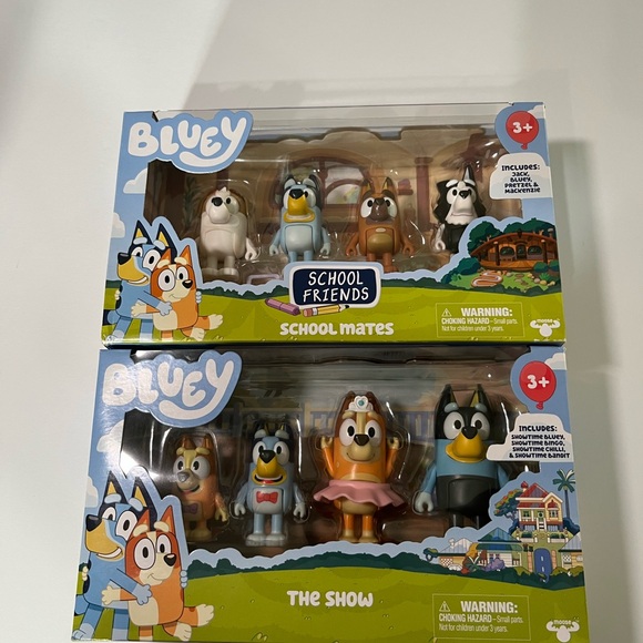 School Friends Figure Set - Multicolor - Picture 2 of 3